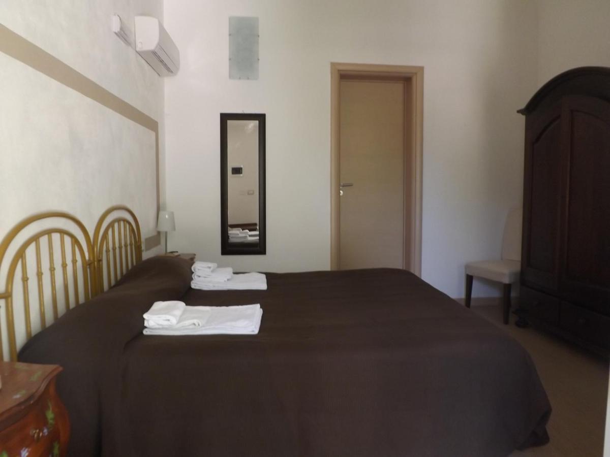 Dimora Della Pizzuta Hotel Noto Exterior foto